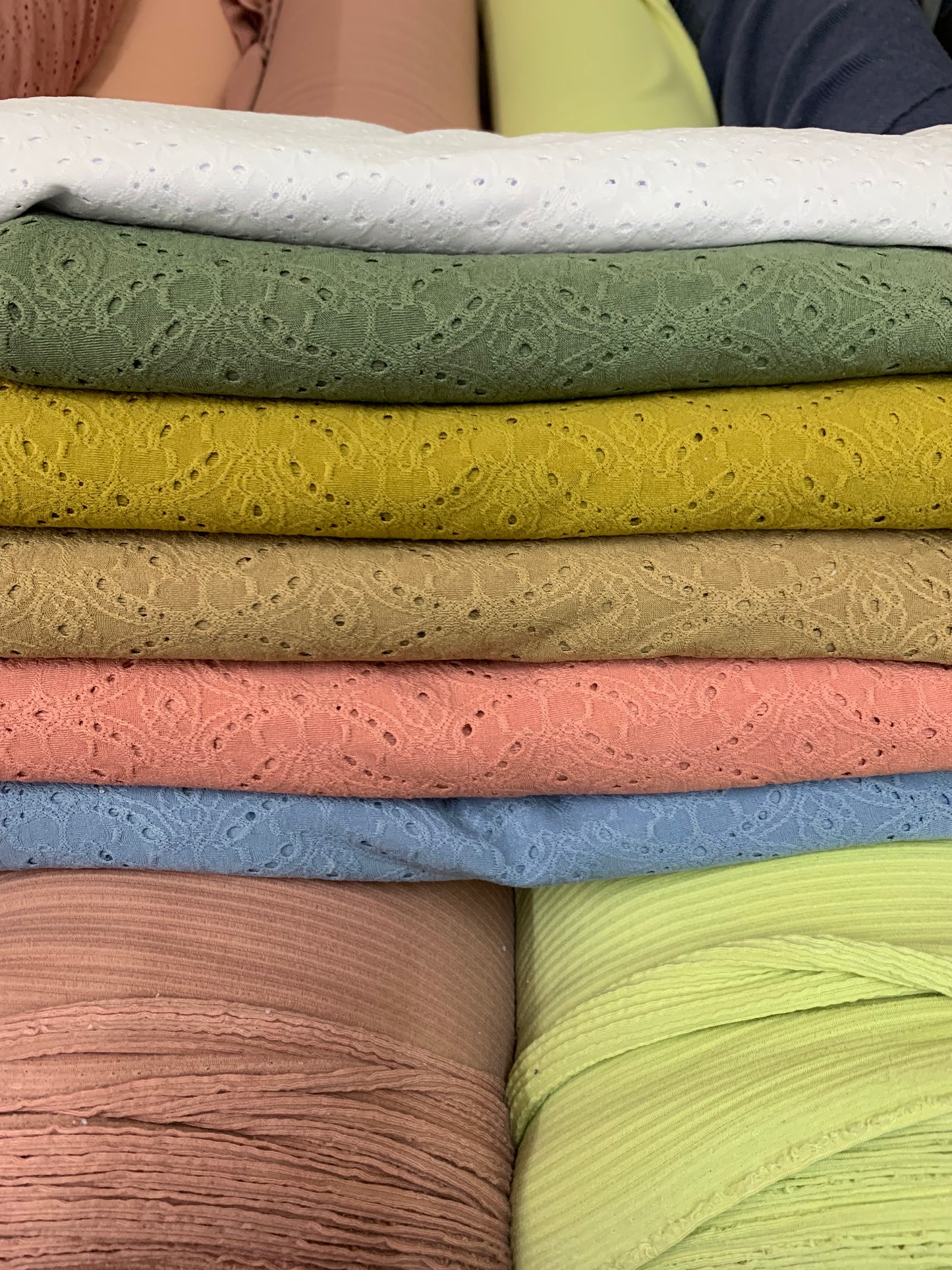 Solid Eyelet